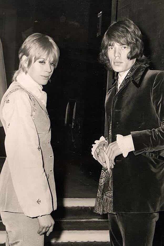 Marianne Faithfull y Mick Jagger en 1968, durante su tormentosa relación.