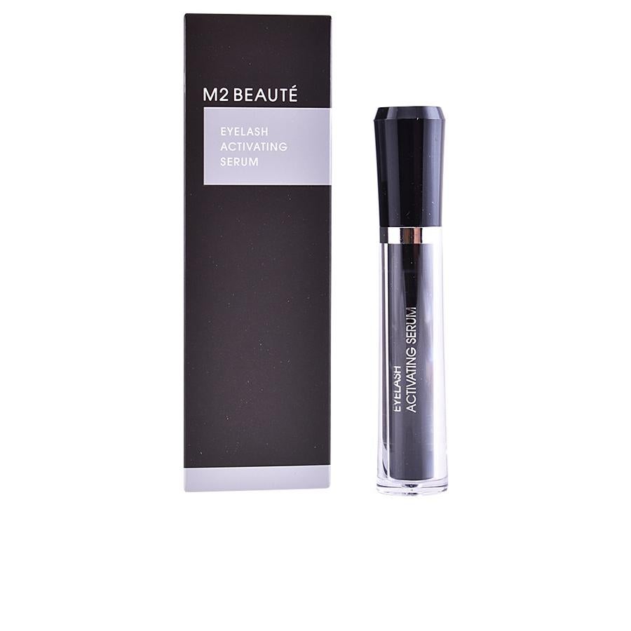 El Eyelash activating serum de M2 Beauté es un tratamiento para el crecimiento de las pestañas, un serum que las realza de manera visible y segura su belleza (73,42 euros).