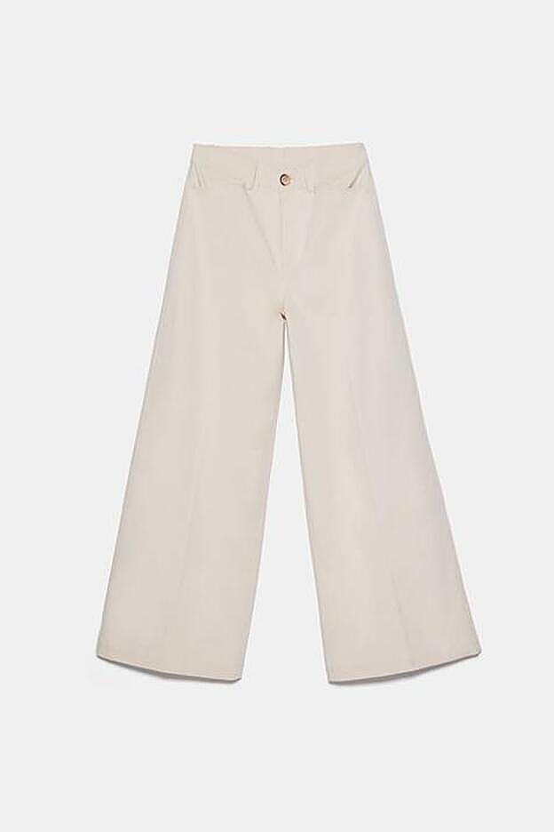 Estos pantalones de nueva colección de Zara han causado furor y están agotando existencias a solo dos días de estar a la venta.