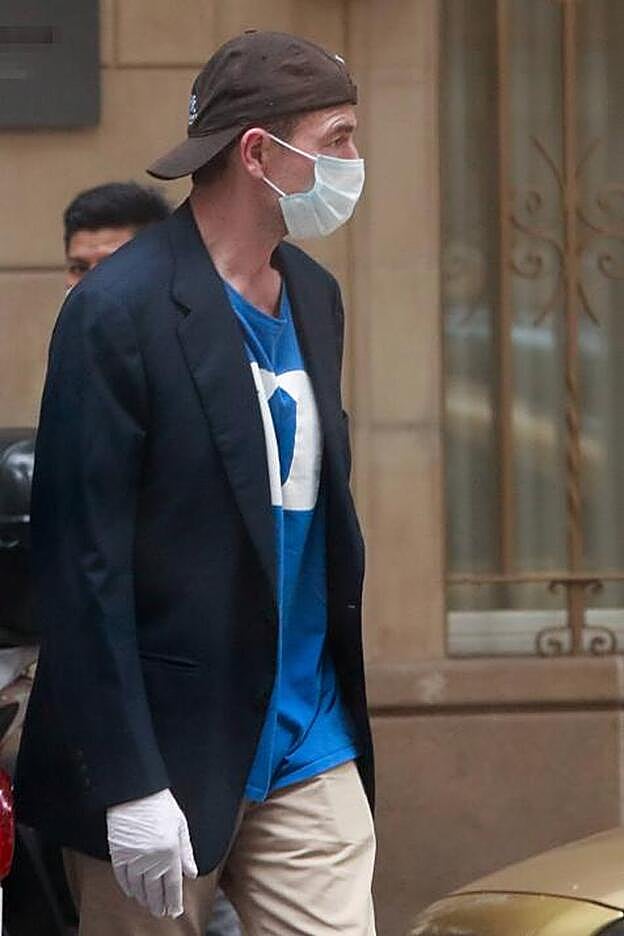 Primera foto de Alessandro Lequio tras la muerte de su hijo.