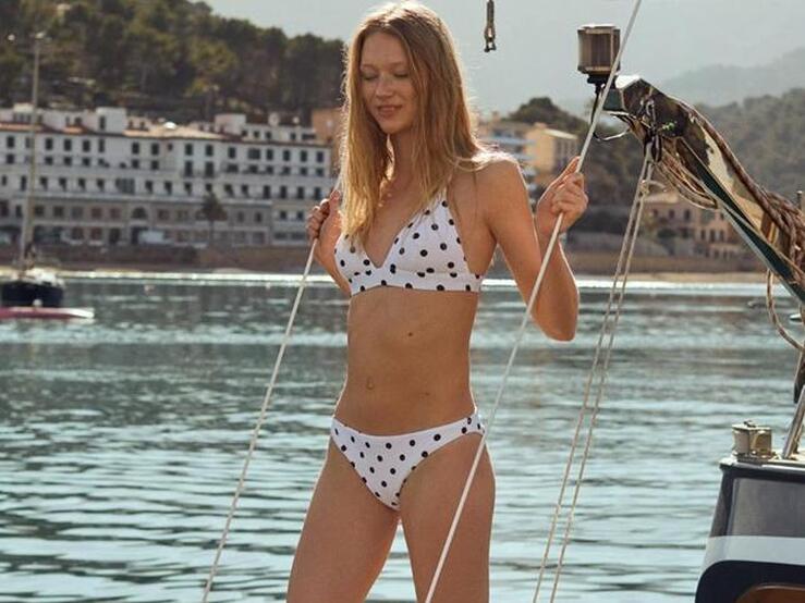 Fotos: Oysho tiene los 15 bañadores y bikinis con los estampados más bonitos de la temporada