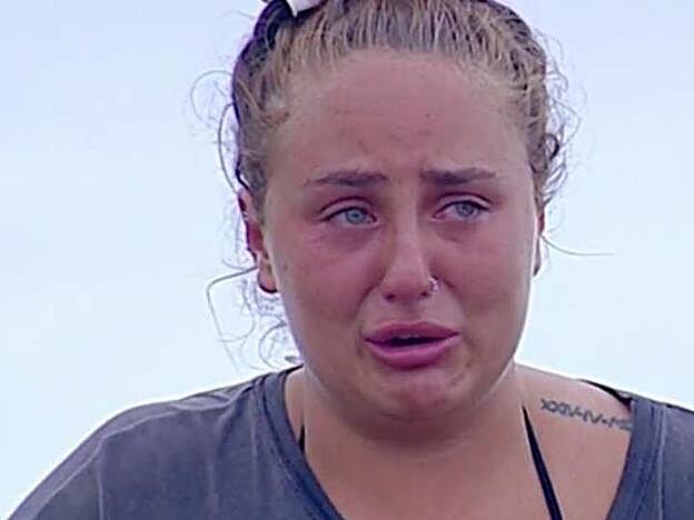 Galería. Rocío Flores durante su desgarrador relato en 'Supervivientes 2020'. Pincha sobre la foto para ver los cambios de peso más impactantes de los famosos.