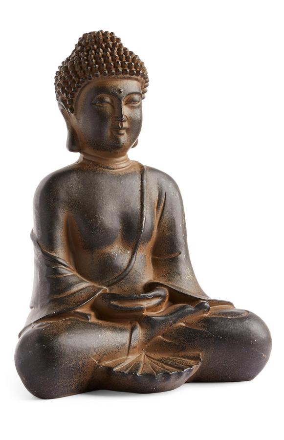 En color marrón, este adorno de Buda grande tiene un precio de 7 euros.