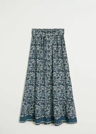 Falda larga con diseño acampanado y cinturón de Mango. (29,99 euros).