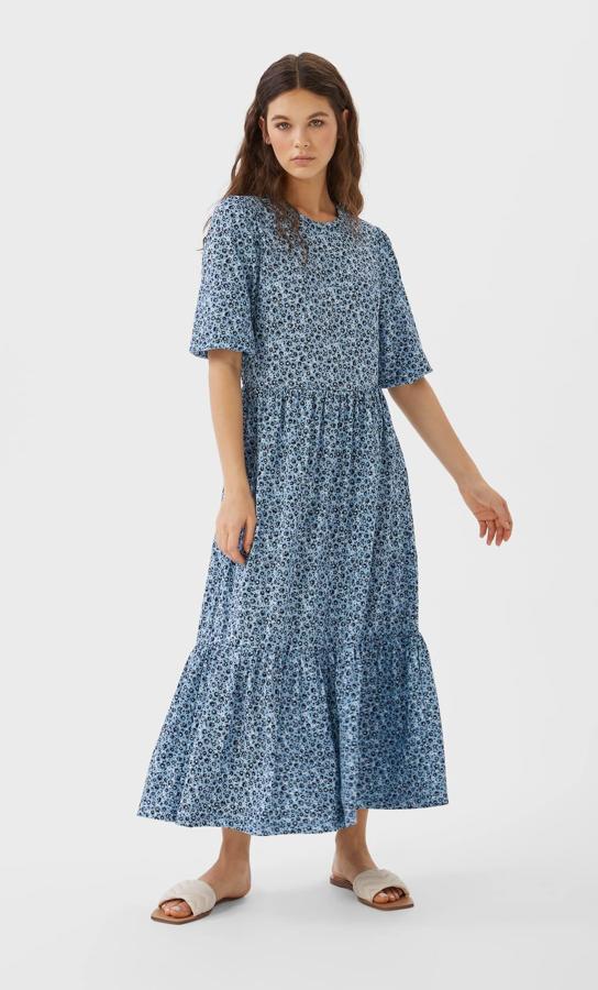 Vestido maxi de manga corta, (12,59 euros).
