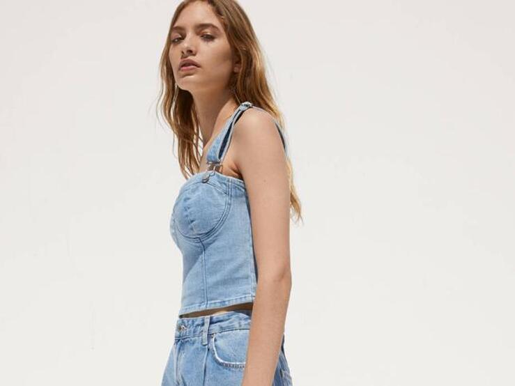 Fotos: Las piezas imprescindibles de las rebajas de Bershka con las que poner a punto tu armario de verano