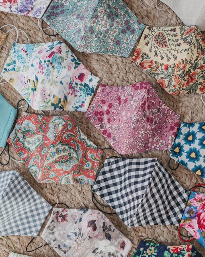 Mascarillas hidrófugas y reutilizables con tejido certificado de Eseoese (9,90 euros). Tienen tres capas y el filtro está cosido.