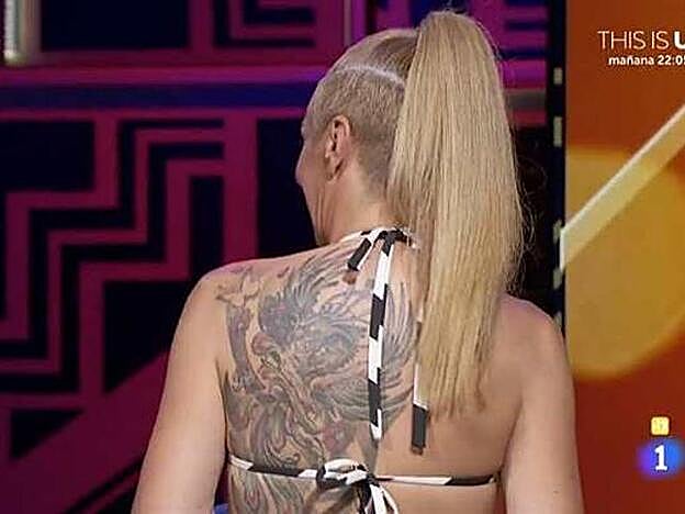 Este es el enorme tatuaje que anoche Carrasco enseñó por primera vez.