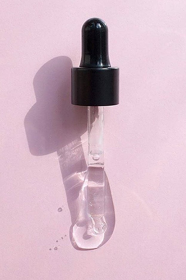 El retinol es uno de los ingredientes cosméticos más inestables y delicados en su aplicación.