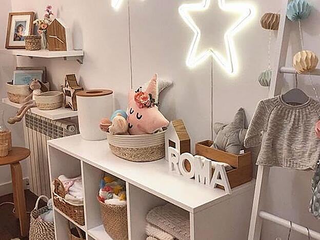 Este es solo un detalle de la habitación de la pequeña, que hemos podido ver a través de las redes sociales.