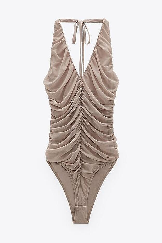 Este body de tul rosa es una de las prendas estrella de la nueva colección de Zara.