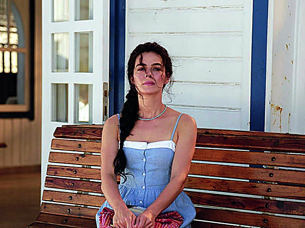 Fotograma de la serie turca 'Mujer'.