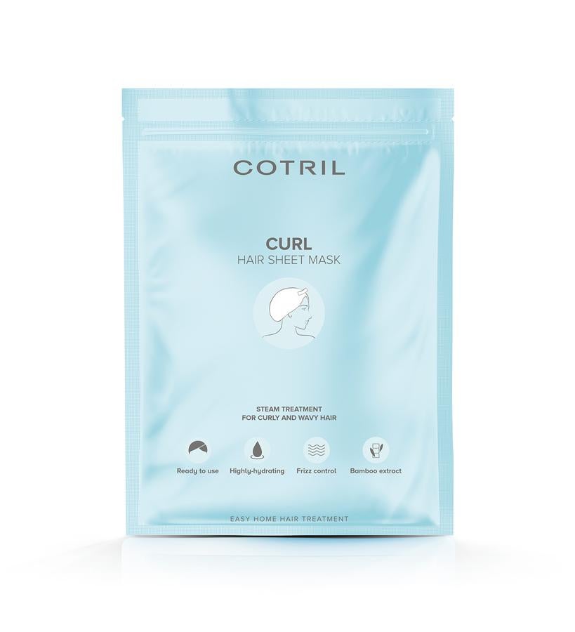 Contiene un tratamiento especifico para rizos y ondas que se activan con el calor que se produce al tener la melena dentro del gorro. Su fórmula está enriquecida con manteca vegetal derivada de una mezcla de aceite de aguacate y aceite de oliva, para unos rizos siempre nutridos e hidratados; también contiene extracto de bambú para mejorar la resistencia y la flexibilidad de la fibra capilar. Curl Hair Sheet Mask de Cotril (19,65 €).