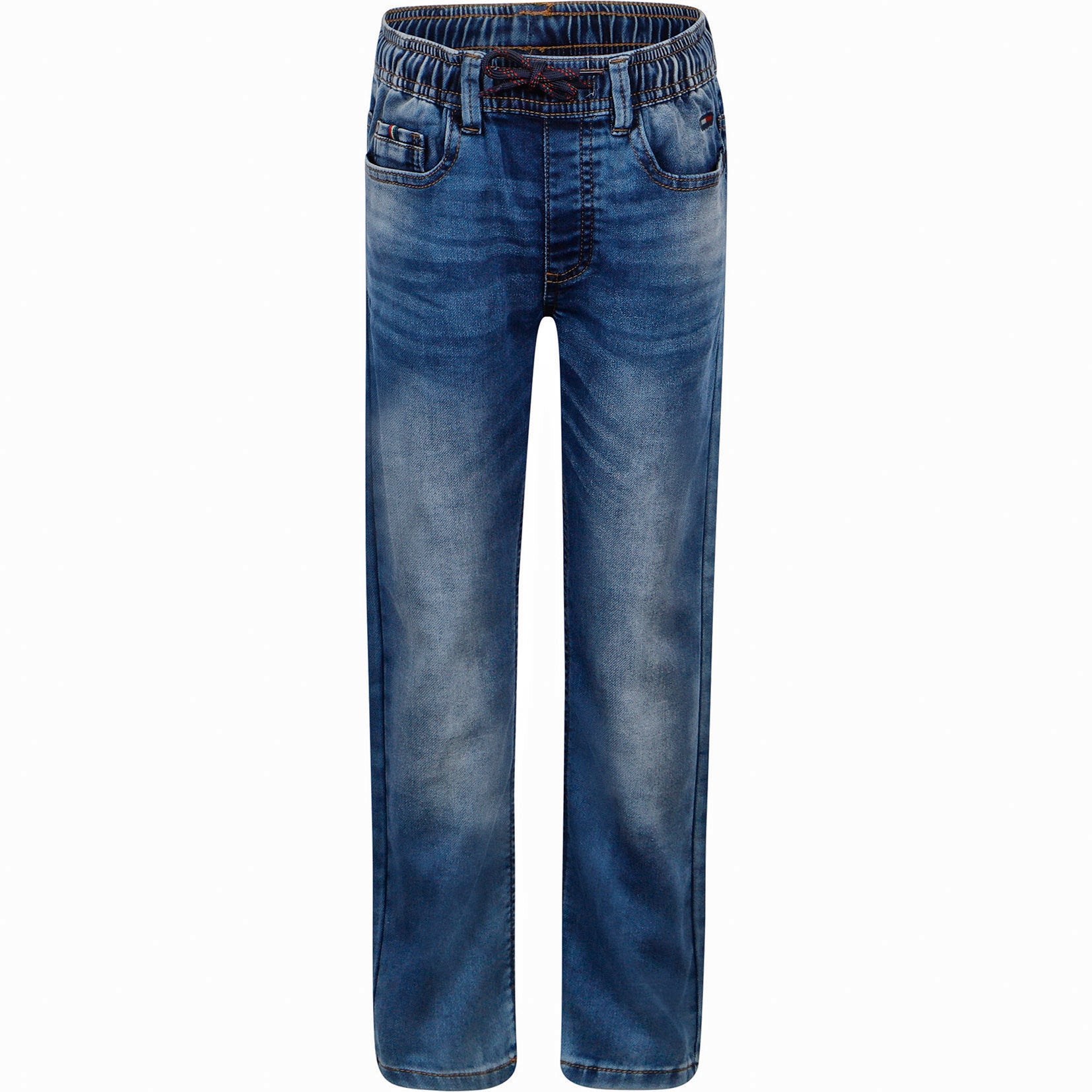 Vaqueros con cinturilla elástica, de Mayoral (39 €).