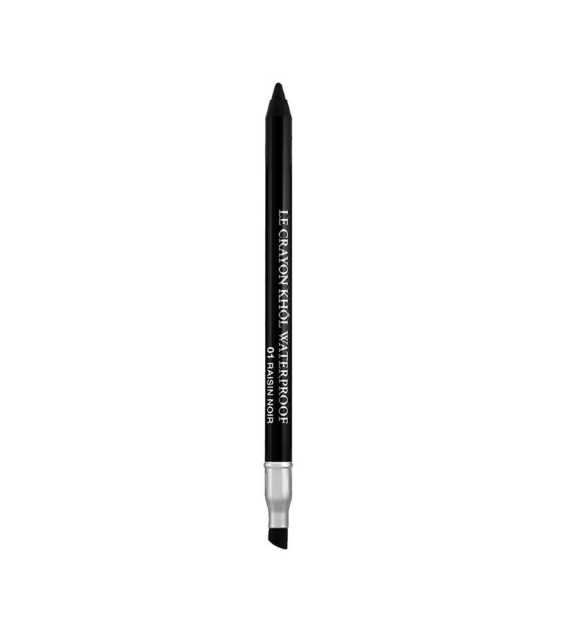 Fácil de utilizar, este delineador se desliza con extrema suavidad sobre la piel para ofrecer un resultado de larga duración, que resiste al agua.  Crayon Khôl WaterProof Lancôme  (24,50 €).