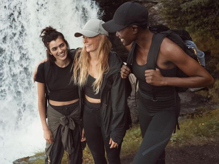 Fotos: La última colección de H&M es perfecta para lanzarte a disfrutar del deporte y la naturaleza este otoño
