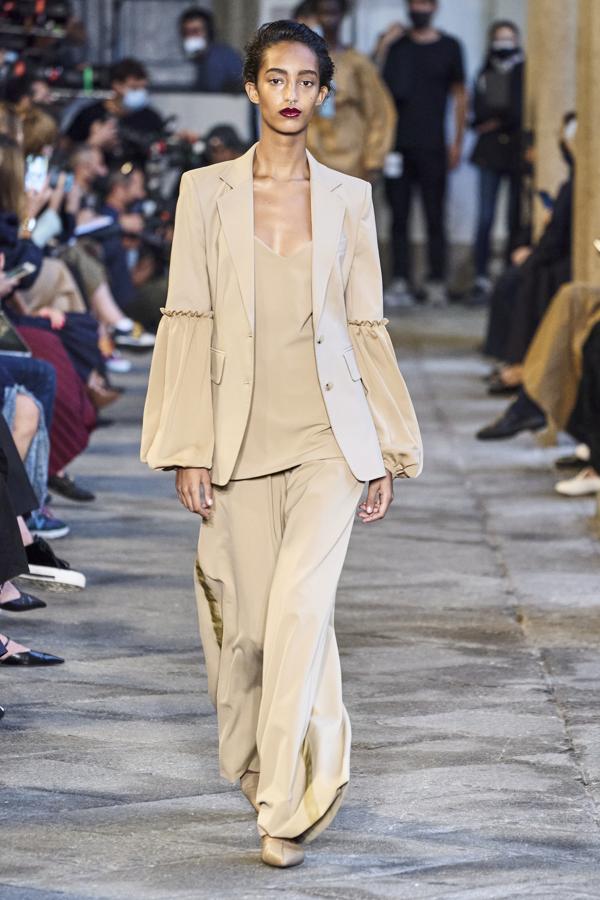 Desfile de Max Mara.