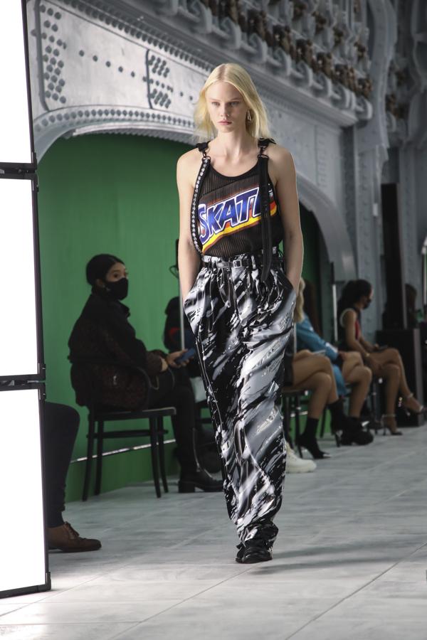 Desfile SS 21 de Louis Vuitton.