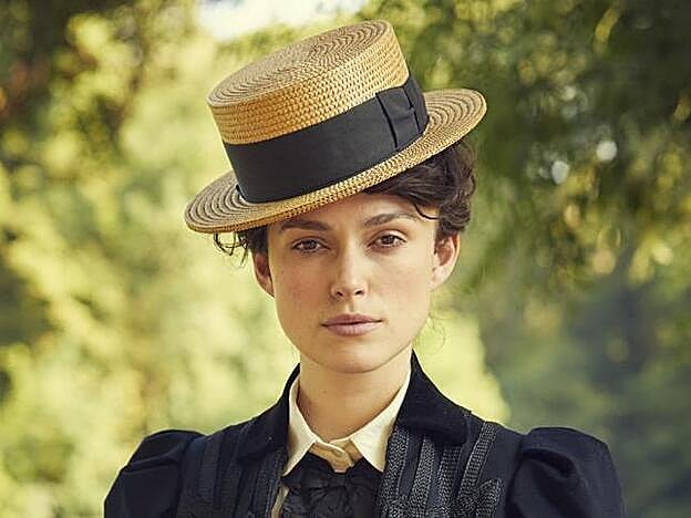 Keira Knightley, en la película Colette, que reivindicaba a la autora de Gigi y Claudine