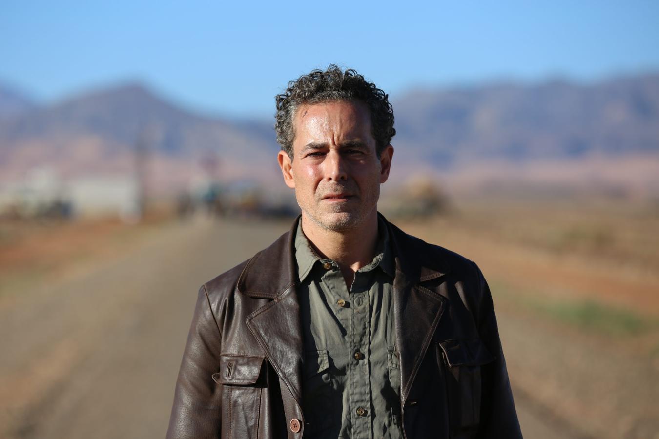 Baghdad Central. Temporada 1. Movistar. 30 de noviembre.Basada en la aclamada novela de Elliot Colla, este trepidante thriller se ambienta en las ruinas de una ciudad derrotada y explora las consecuencias de la ocupación militar de Irak desde la mirada de aquellos que fueron “salvados” del régimen autoritario derrocado.