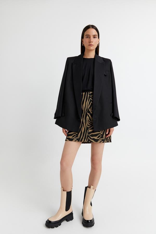 De estampado de cebra, de Sfera (15,99 euros).