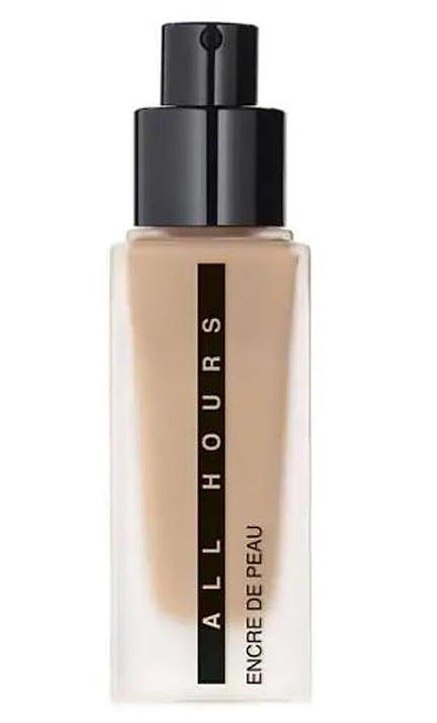 Base de maquillaje Encre De Peau All Hours Foundation, de Yves Saint Laurent.
