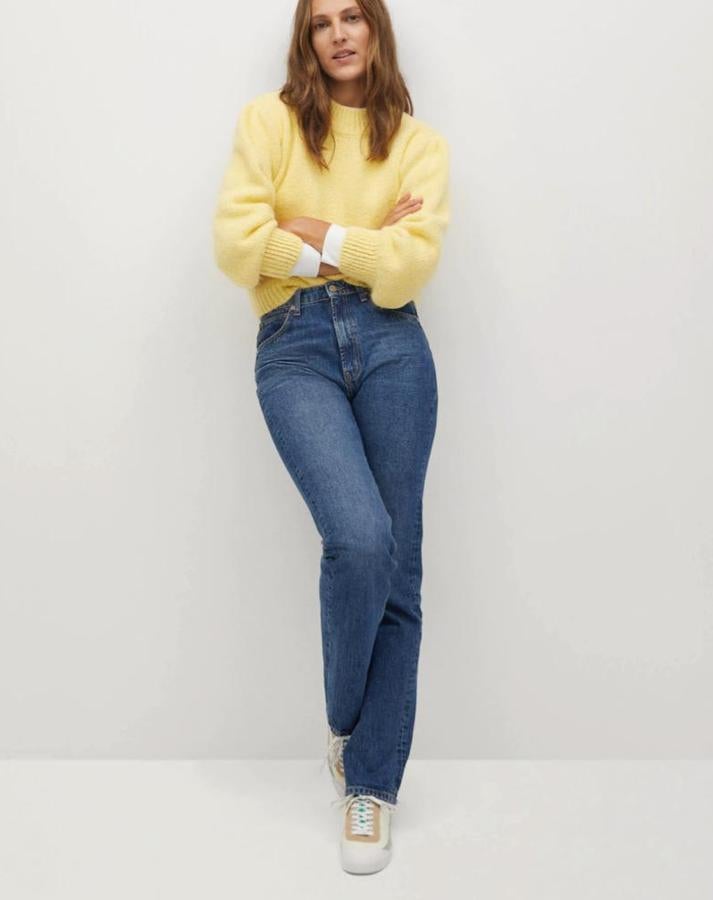 Jersey amarillo pastel de Mango, (29,99 euros).