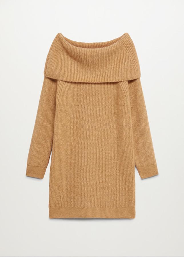 Vestido de punto con cuello vuelto XL, de Mango (29,99 €).
