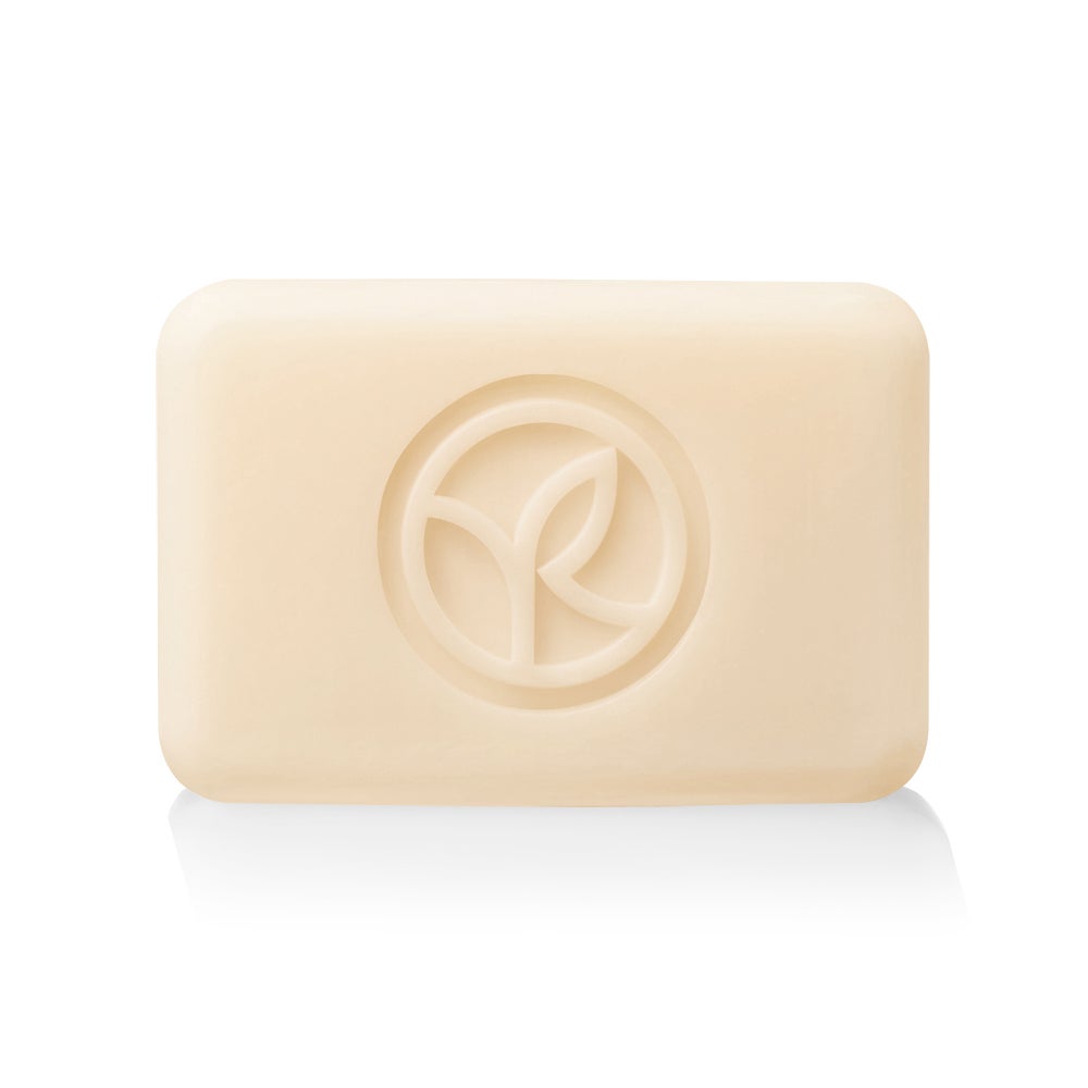 YVES ROCHER Jabón relajante de almendras (2,50 €).