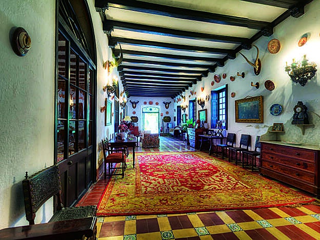 (palaciodelvirrey-laserna.com)