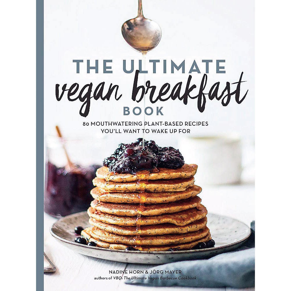 Libro de recetas The Ultimate Vegan Breakfast Book (The Experiment LLC) de Nadine Horn y Jorg Mayer (21,95 €).