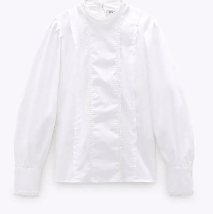 Camisa de Zara, (25,95 euros).