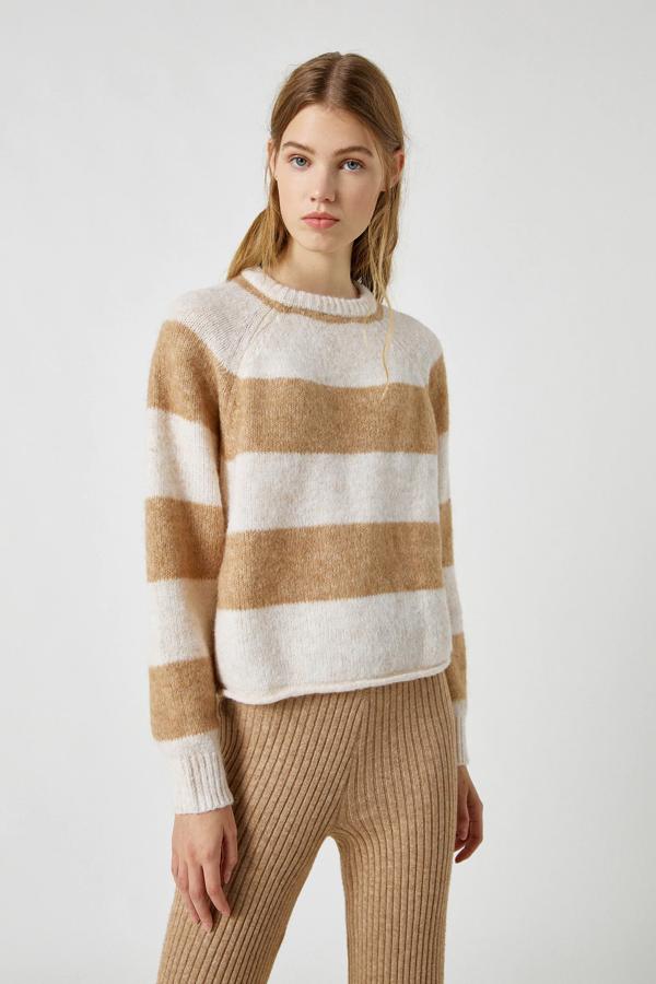 Fotos: 12 jerséis de rayas low cost que se convertirán en tus favoritos para el invierno