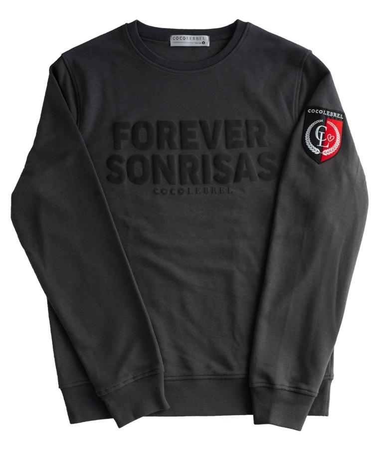 Sudadera gris con mensaje de Cocolebrel (69 euros).