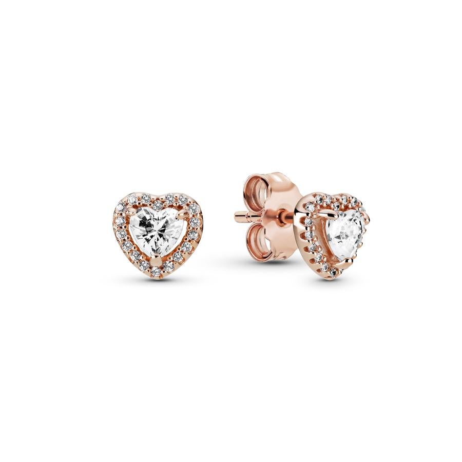 Pendientes con circonitas en forma de corazón, de Pandora (89 €).