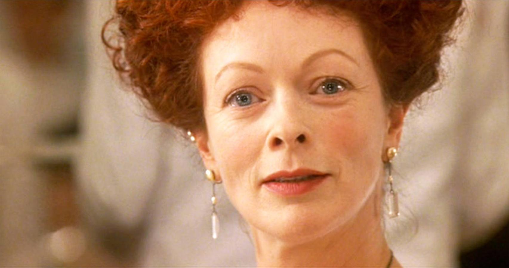 Frances Fisher dio vida a la madre de Rose, Ruth Dewitt Bukater.