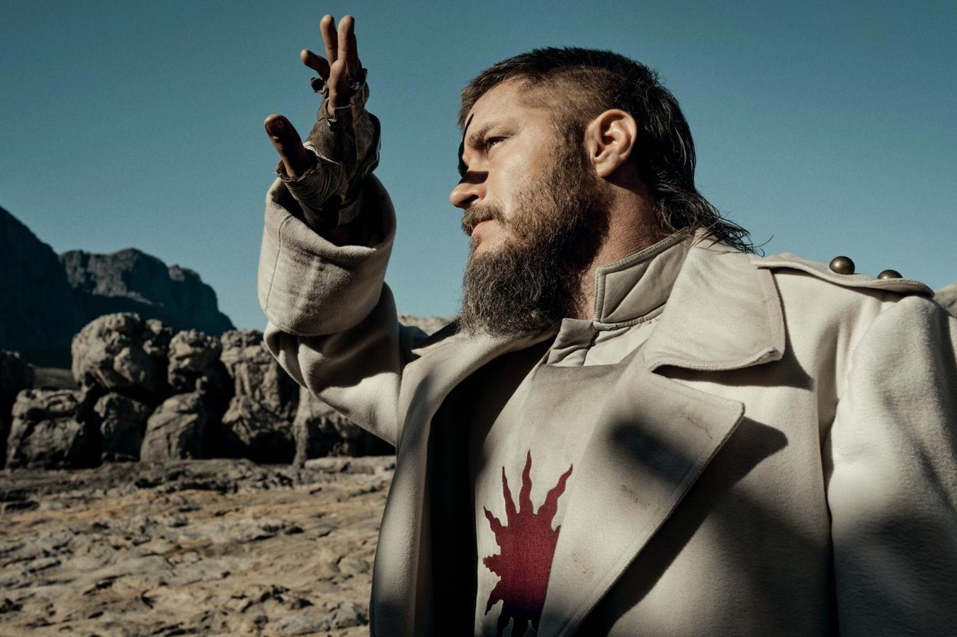 Muy bajo el radar ha pasado esta nueva incursión de Ridley Scott (como productor, eso sí) en la ciencia ficción. Raised by wolves se centra en un futuro postapocalíptico en el que dos androides, Padre y Madre, se encargan de criar a niños y niñas en un nuevo planeta.