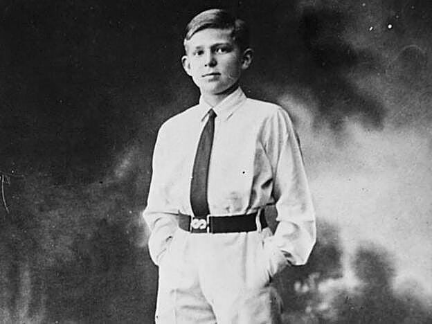 Don Juan Carlos durante su infancia.