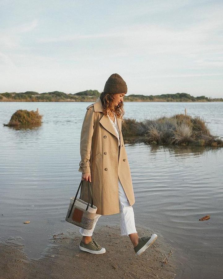 El pantalón blanco también es para el invierno. Es perfecto para llevarlo con tonos tierra. @mirenalos