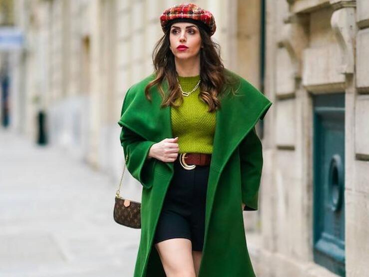 Fotos: Minifalda con abrigo largo y botas altas: el look al que vas a recurrir si quieres que tu armario sea el más sofisticado este invierno