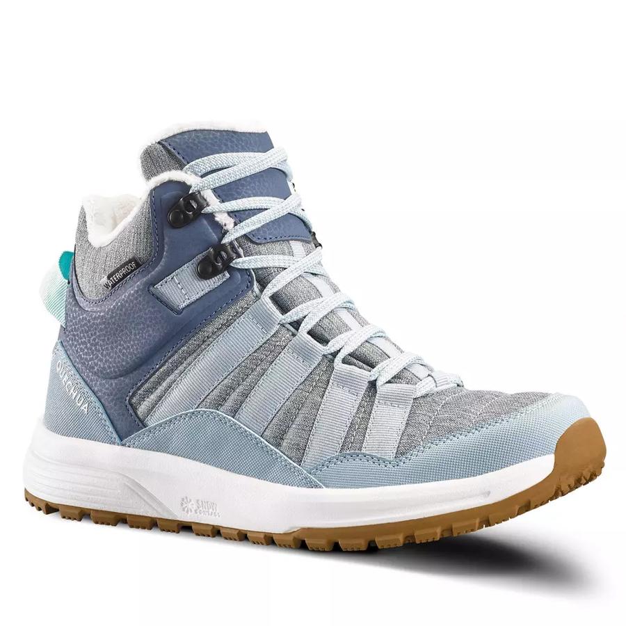 Estas botas son perfectas para cuando llueve (¡o nieva!), nos espera una buena caminata pero queremos ir cómodas e informales y unas sneakers no nos van a proteger del agua y el frío.