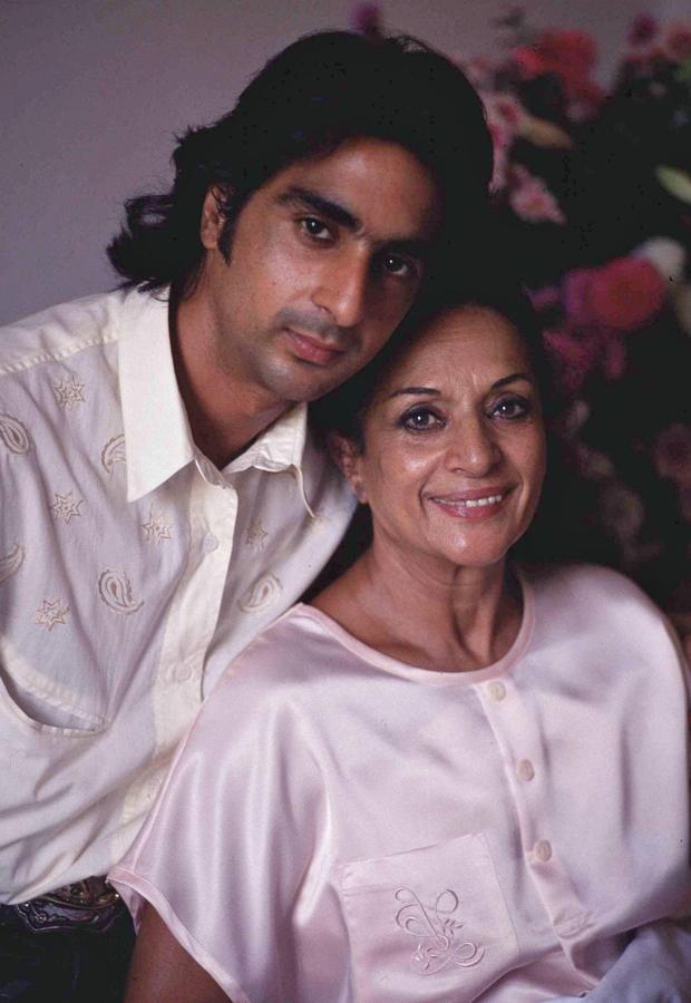 “¡Los espectáculos no deben faltar nunca. Que no sea solamente el bingo!”.