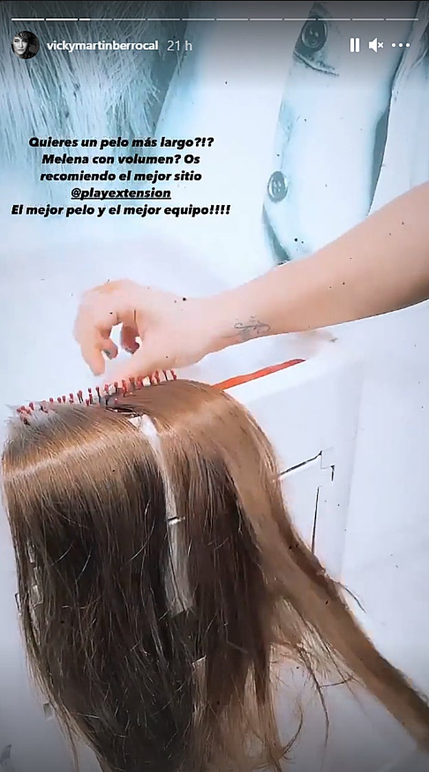 Vicky compartía con sus seguidores donde cuidaba de sus extensiones.