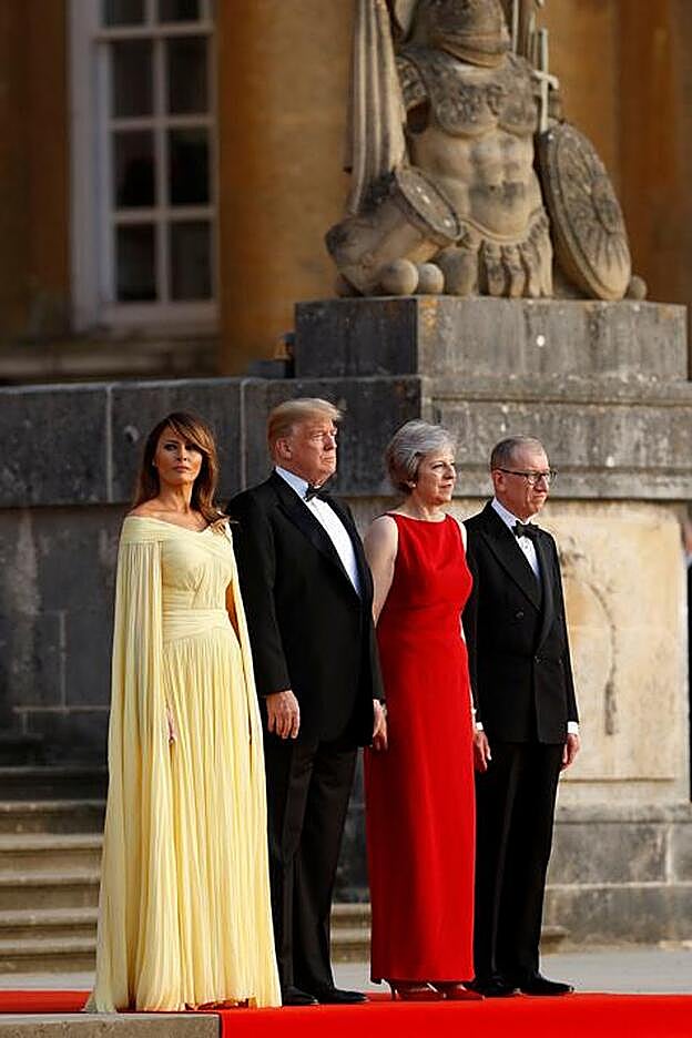 Para mantener la privilegiada relación que Reino Unido ha mantenido siempre con Estados Unidos, Theresa May tuvo que soportar sin aspavientos los agarrones intempestivos de Donald Trump.