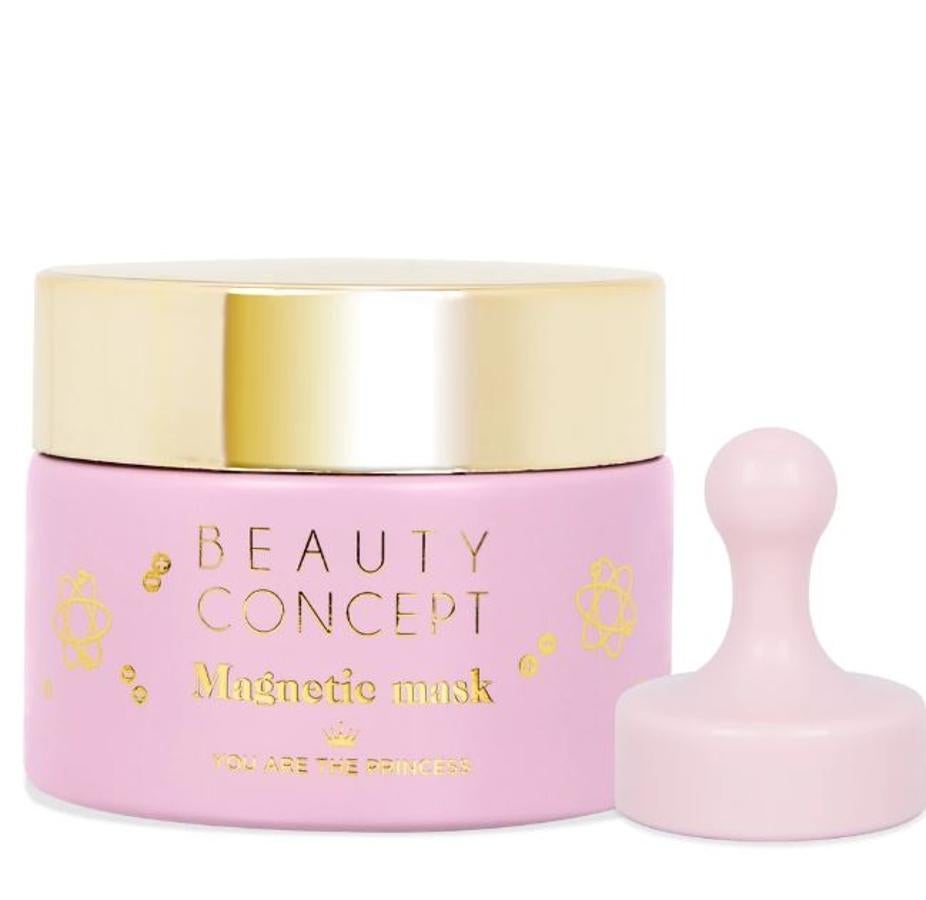 Beauty Concept Mask de You Are The Princess es una mascarilla facial con ingredientes activados por un imán que se retira sin agua. Las propiedades magnéticas de la fórmula a base de hierro ayudan a reducir los signos del envejecimiento y la piel que muestra signos de estrés (9,99 euros).