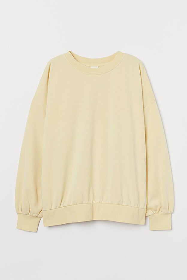 Sudadera amarilla de la nueva colección de H&M.