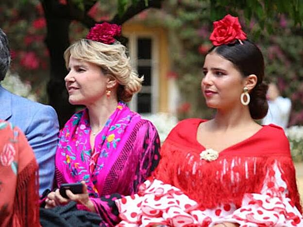 Tana con su madre Cayetana Martínez de Irujo, Gtres.