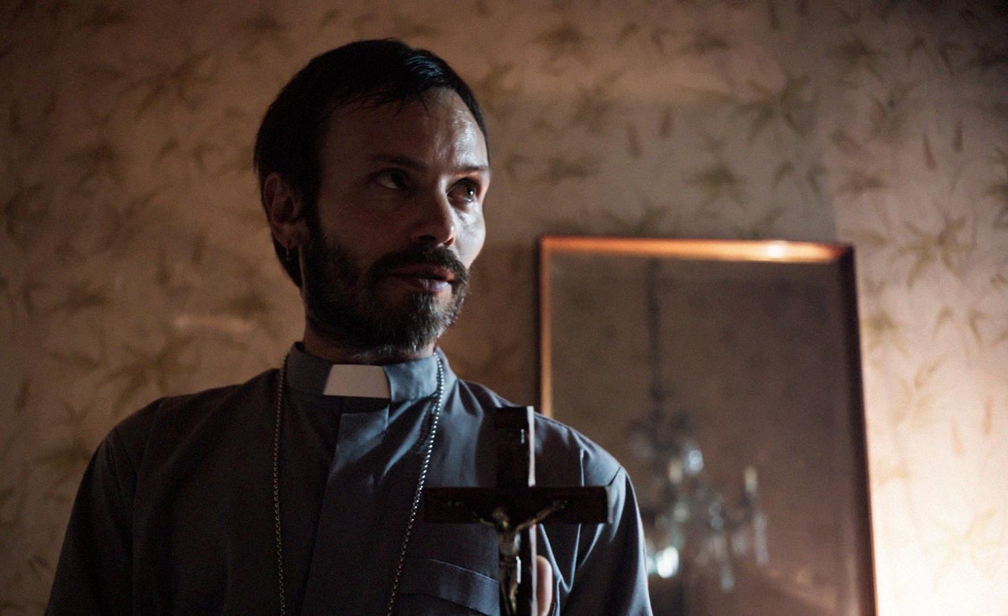 No grites. Temporada 1. Dark. 2 de marzo.Compuesta por cinco episodios de 10 minutos, esta miniserie argentina transcurre en una casa antigua en la que vive un ente sobrenatural con una sed de venganza imparable. Tanto que vive en distintos periódicos históricos, aterrorizando a cinco personas diferentes.