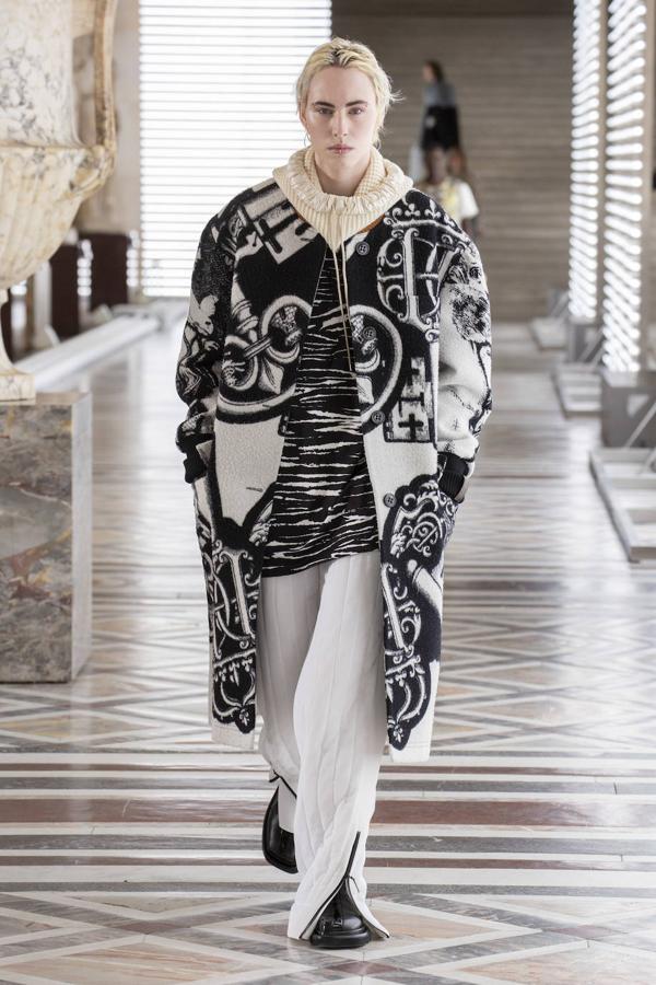 Desfile o/i 2021-22 de Louis Vuitton