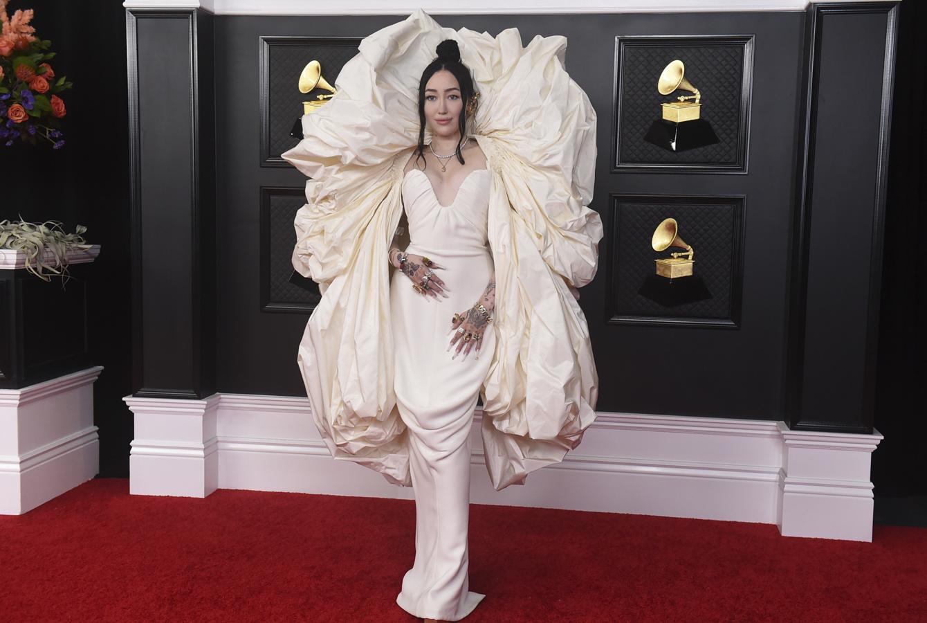 Noah Cyrus, de Schiaparelli.